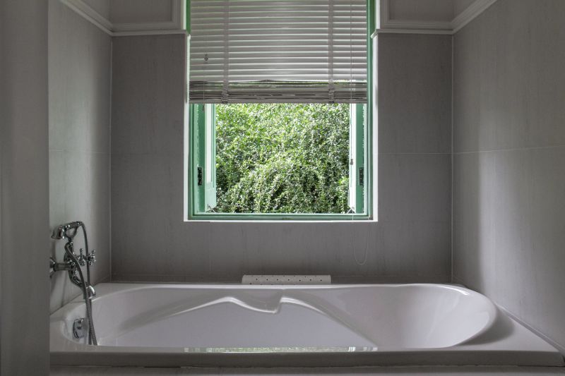 Top Bathtub Installation Companies in Greenfield, IN